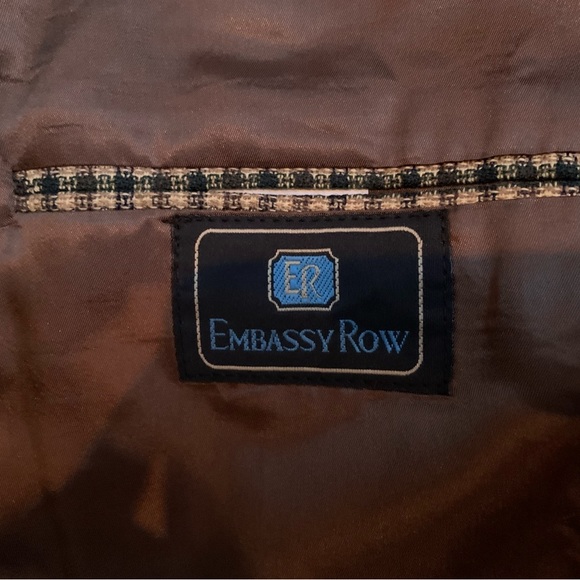 Blazer Embassy Row - Picture 2 of 2